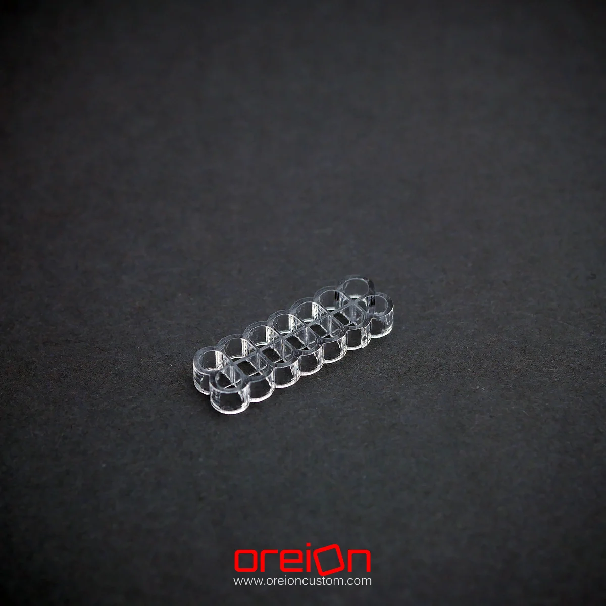 oreioncustom Cable Comb – Clear Closed – 14 Pin