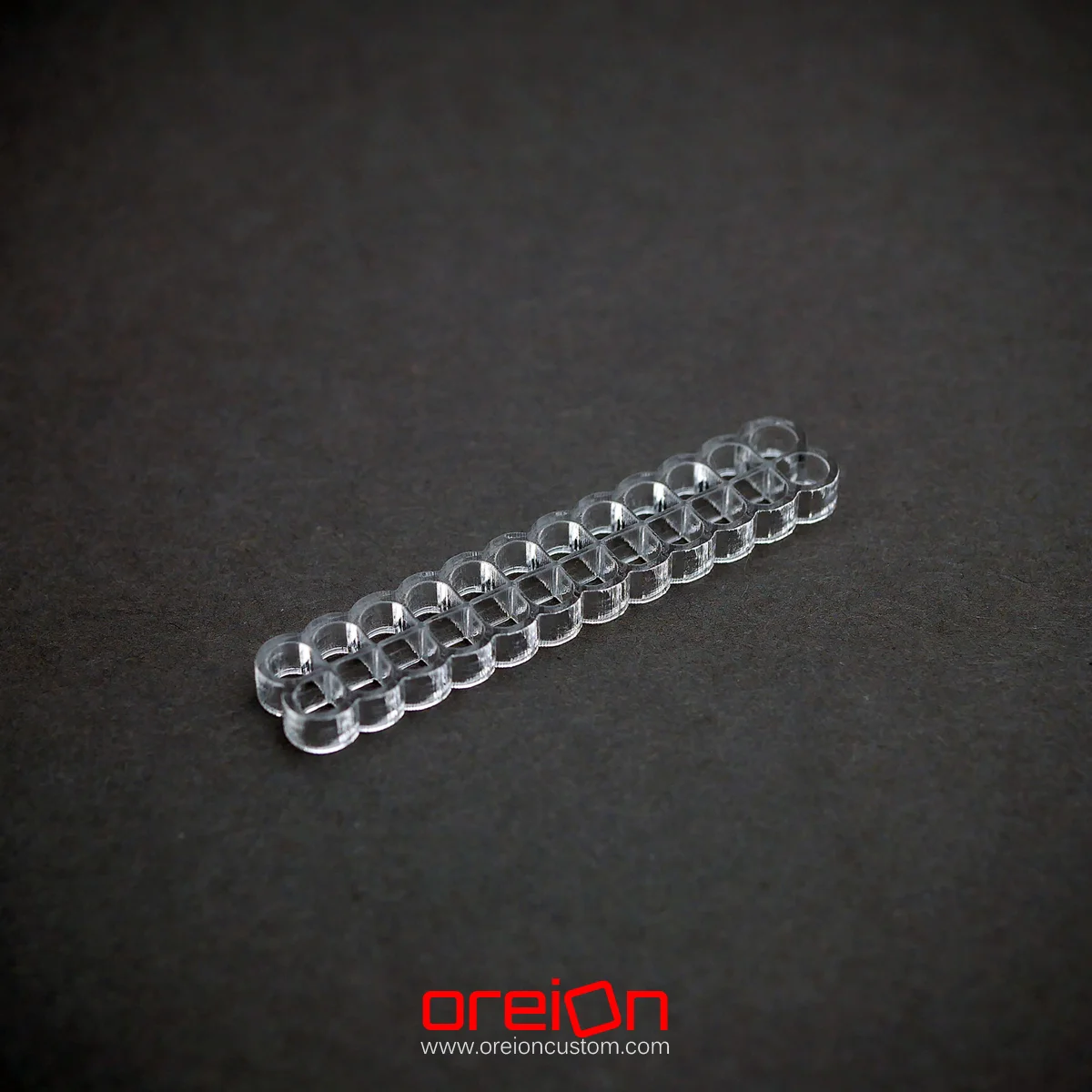 oreioncustom Cable Comb – Clear Closed – 24 Pin