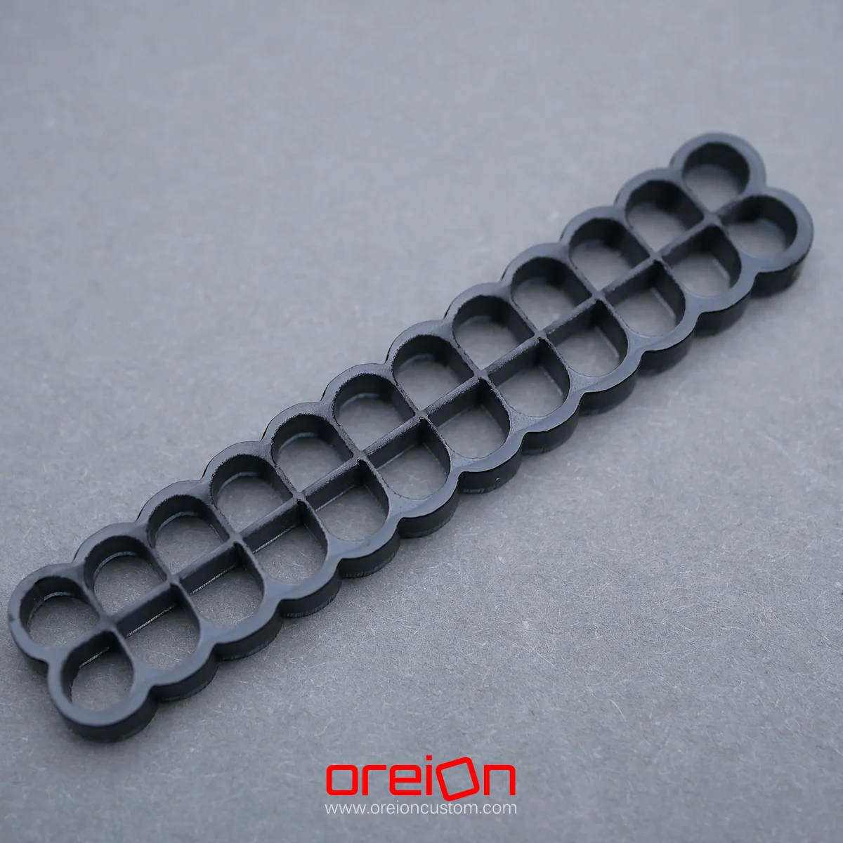 oreioncustom Cable Comb – black Closed 24 pin